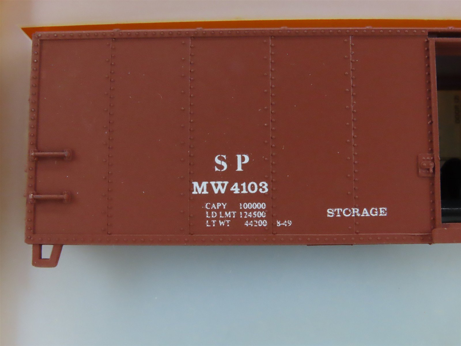HO Scale Train Miniature Kit 5752 SP Southern Pacific MW Box Car #4103