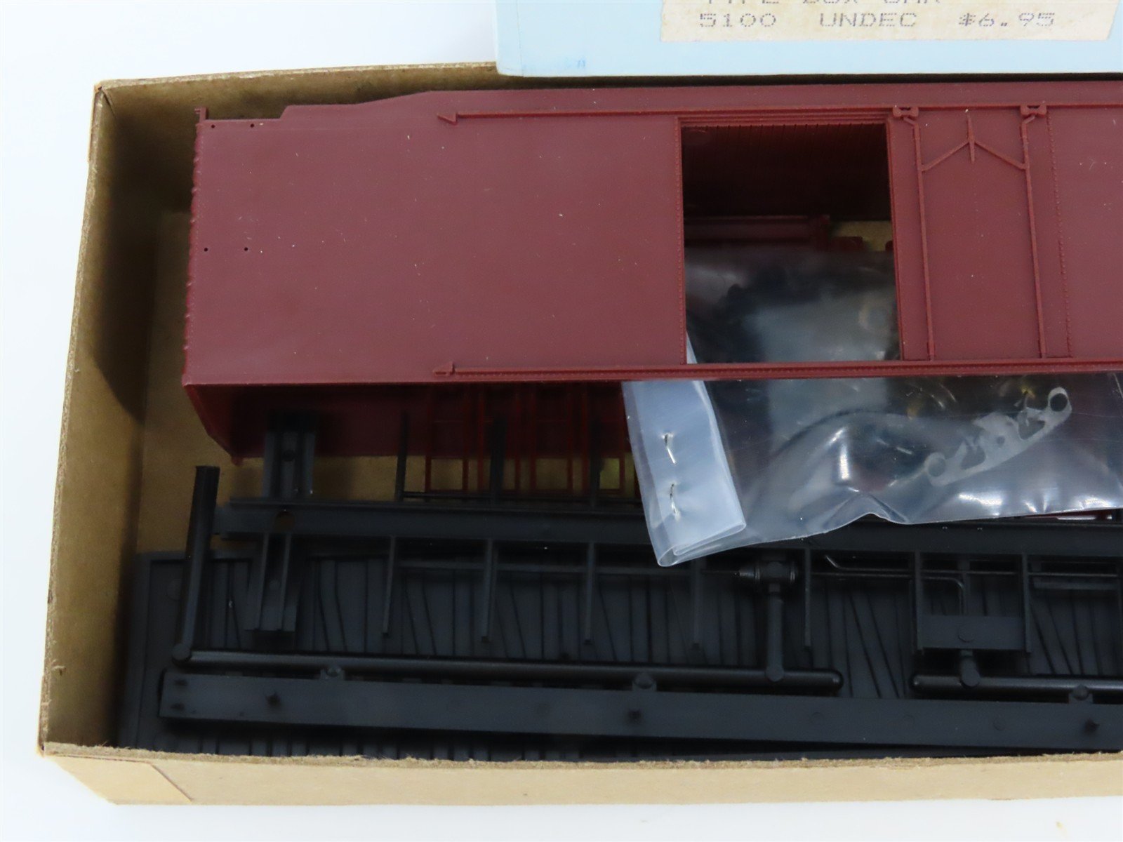 HO Scale Front Range Kit 5100 Undecorated 50' Double Door Box Car