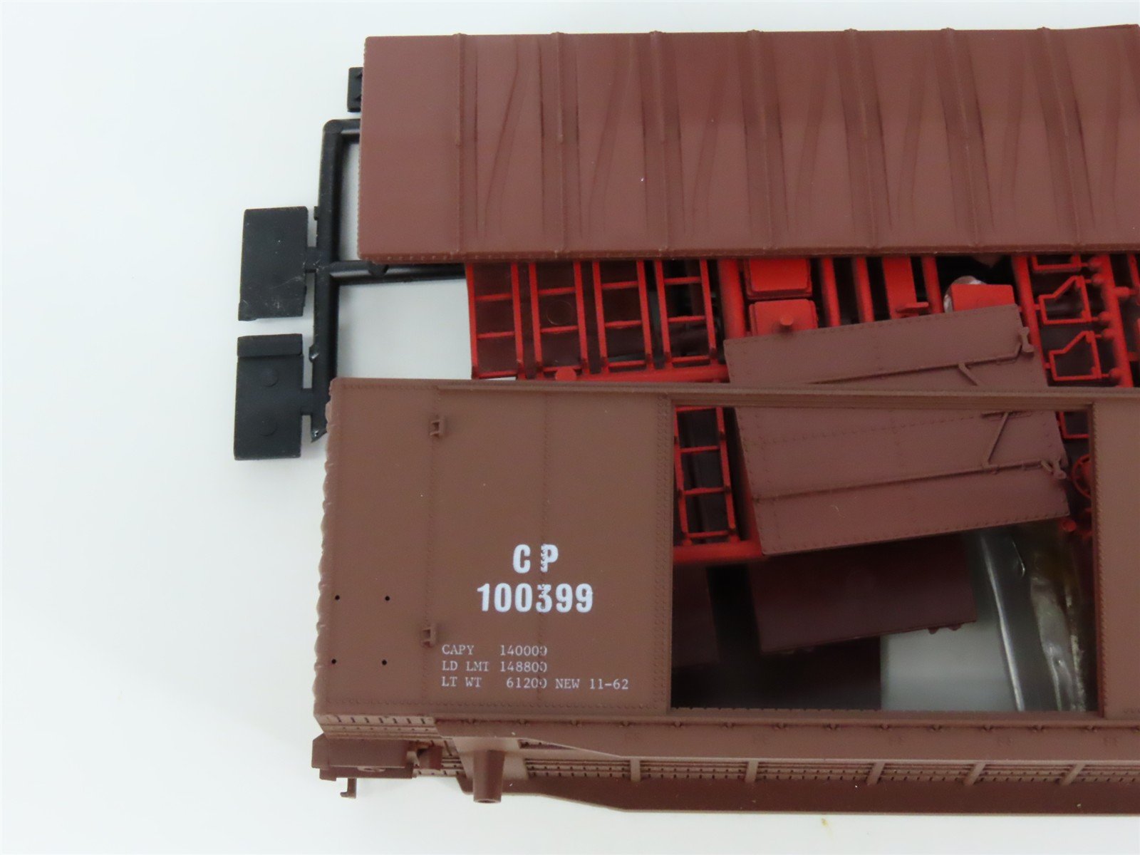 HO Front Range Kit 4093 CP Canadian Pacific 40' Double Door Box Car #100399