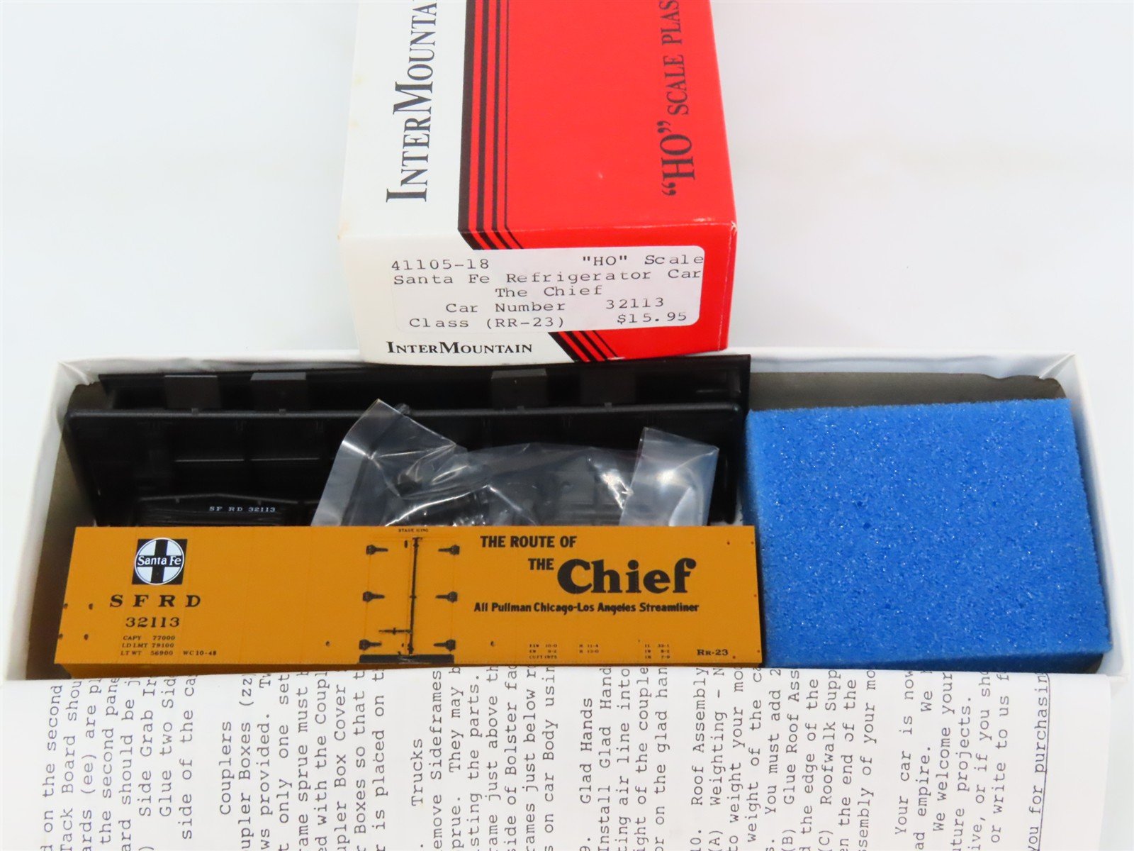 HO Scale InterMountain Kit 41105-18 SFRD Santa Fe The Chief Reefer #32113