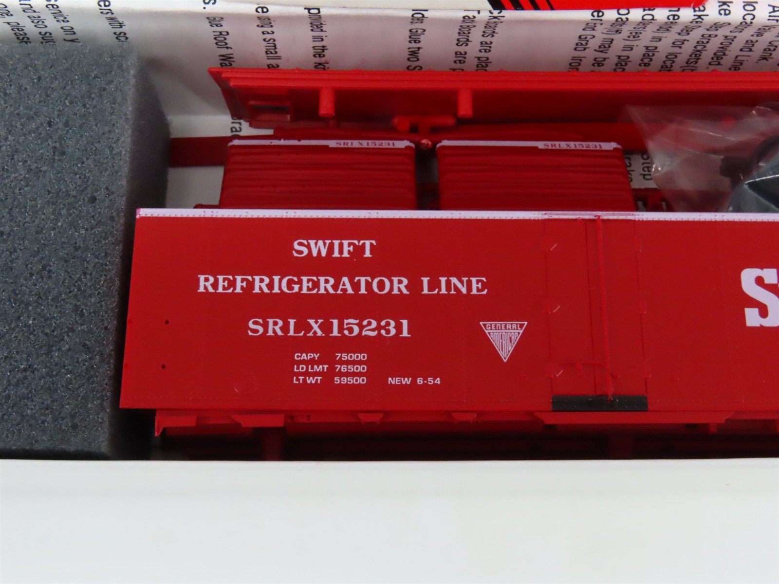 HO Scale InterMountain Kit 40506-03 SRLX Swift Railroad Steel Reefer #15231