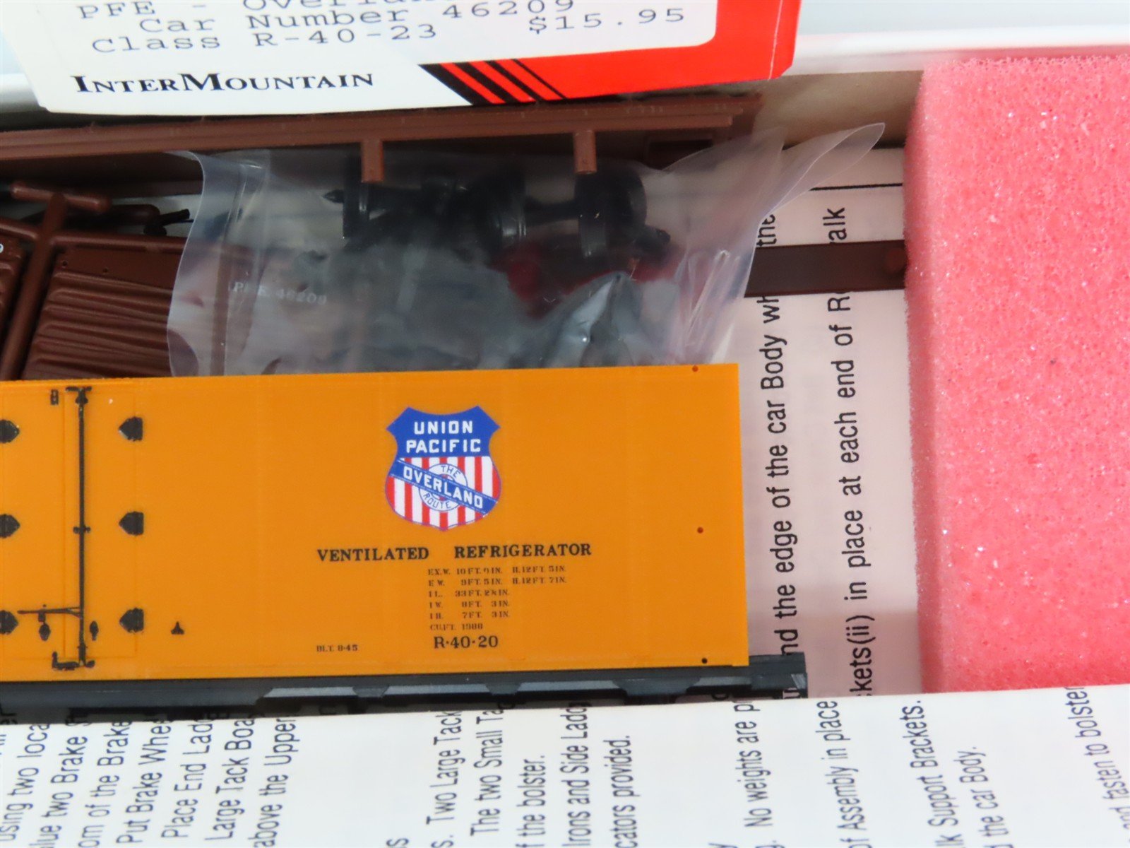 HO InterMountain Kit 40509-25 SP UP PFE Pacific Fruit Express Reefer #46209