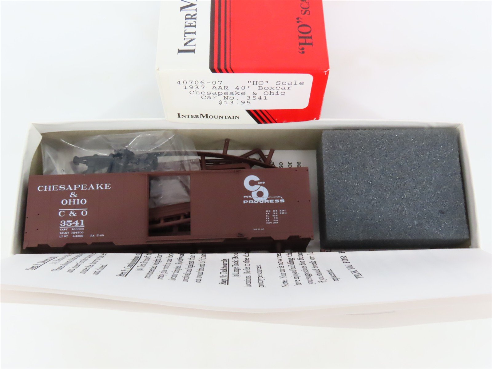 HO Scale InterMountain Kit 40706-07 C&O Chesapeake & Ohio 40' Box Car #3541