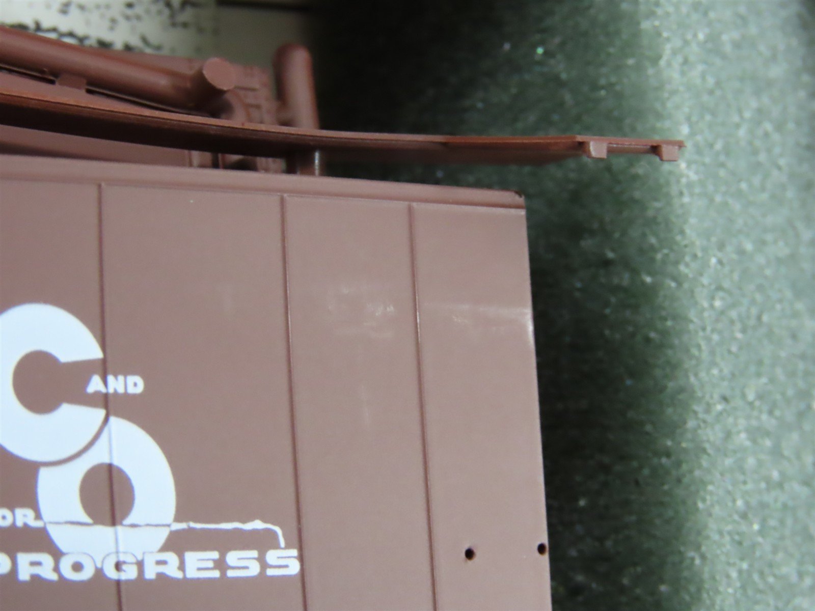 HO Scale InterMountain Kit 40606-01 C&O Chesapeake & Ohio 50' Box Car #28020
