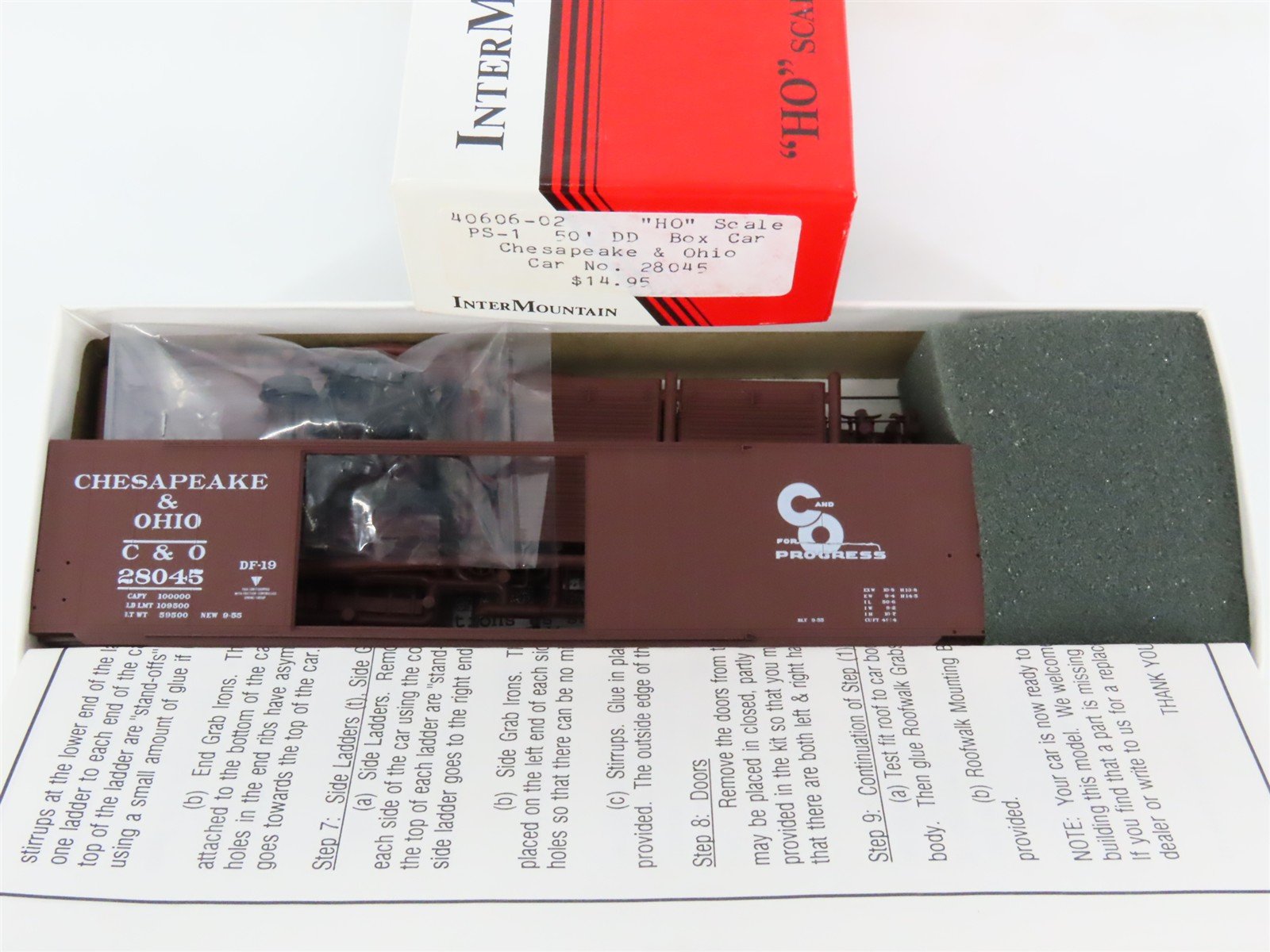 HO Scale InterMountain Kit 40606-02 C&O Chesapeake & Ohio 50' Box Car #28045