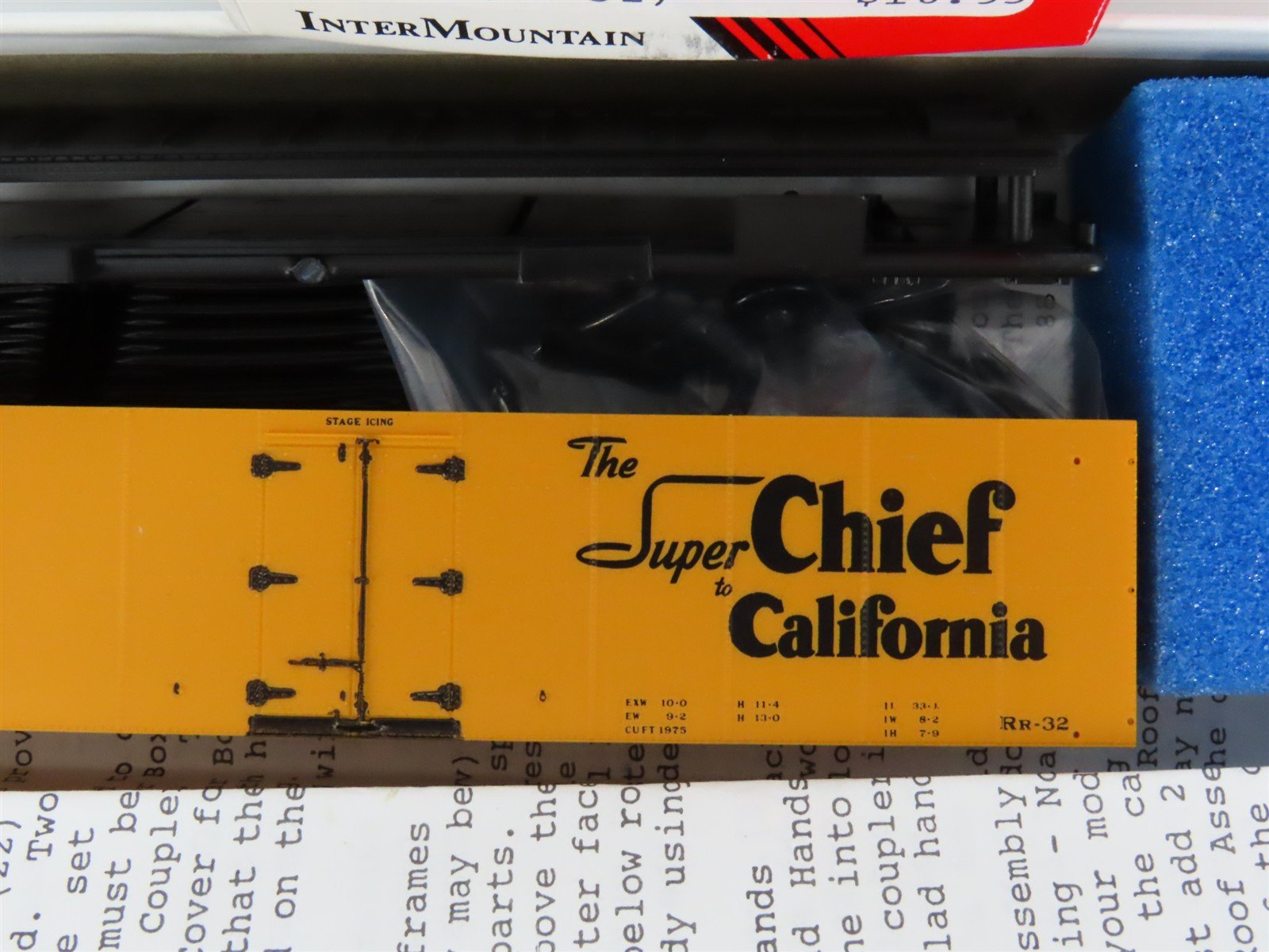 HO Scale InterMountain Kit 41101-17 SFRD Santa Fe Super Chief Reefer #35839