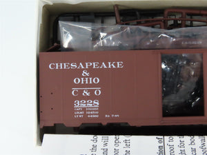 HO Scale InterMountain Kit 40706-03 C&O Chesapeake & Ohio 40' Box Car #3228
