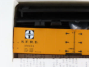 HO Scale InterMountain Kit 41101-16 SFRD Santa Fe Super Chief Reefer #35831