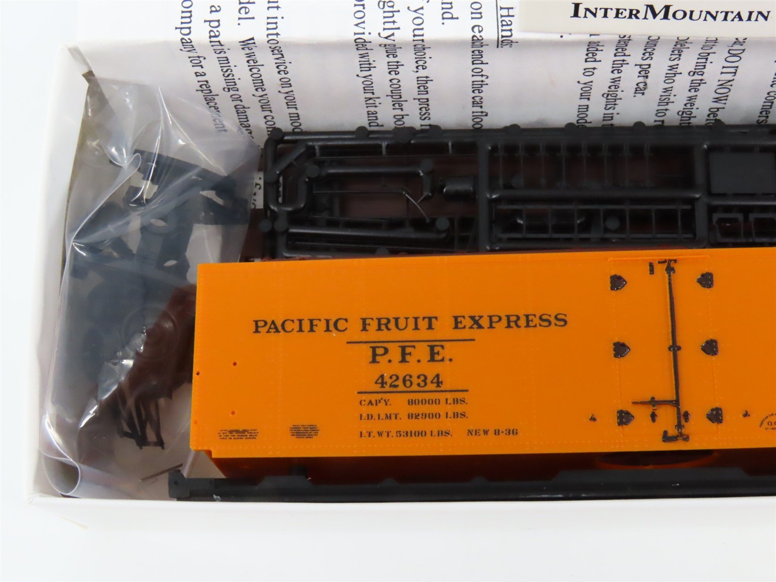 HO InterMountain Kit 41701P-09 SP UP PFE Pacific Fruit Express Reefer #42634