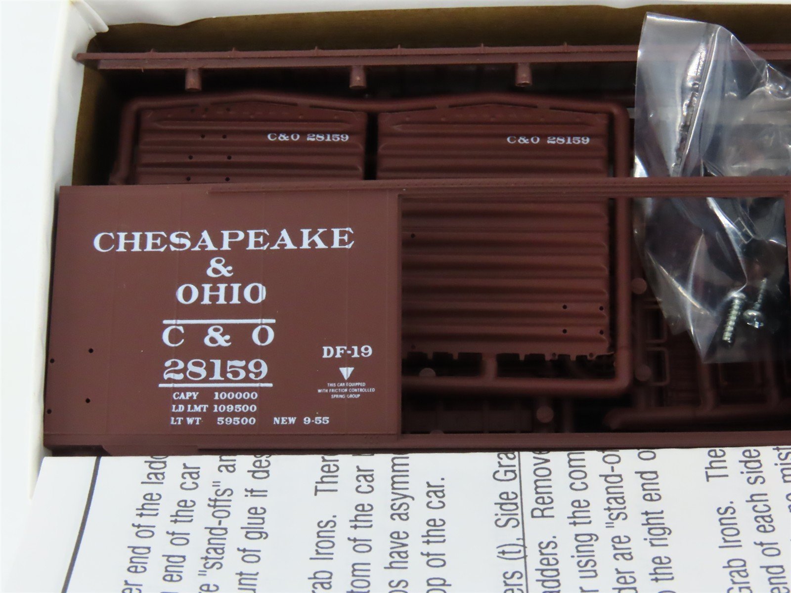 HO Scale InterMountain Kit 40606-06 C&O Chesapeake & Ohio 50' Box Car #28159