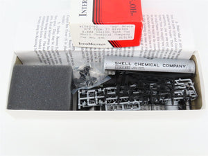 HO Scale InterMountain Kit 41302-02 SCMX Shell Chemical Company Tank Car #891