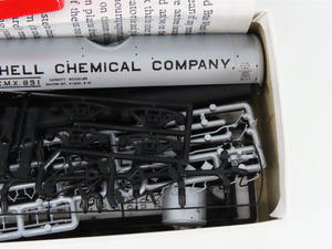 HO Scale InterMountain Kit 41302-02 SCMX Shell Chemical Company Tank Car #891