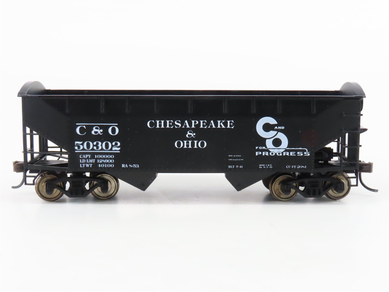 HO Atlas C&O Chesapeake & Ohio "Progress" 2-Bay Oval End Hopper #50302