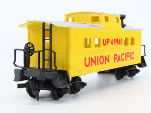 HO Scale Life-Like 8534 UP Union Pacific Center Cupola Steel Caboose #49940