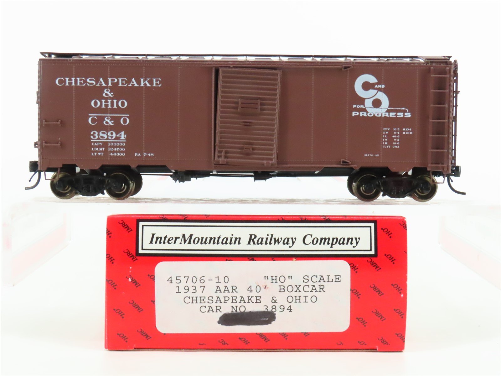 HO Scale InterMountain 45706-10 C&O "Progress" 1937 AAR 40' Steel Box Car #3894