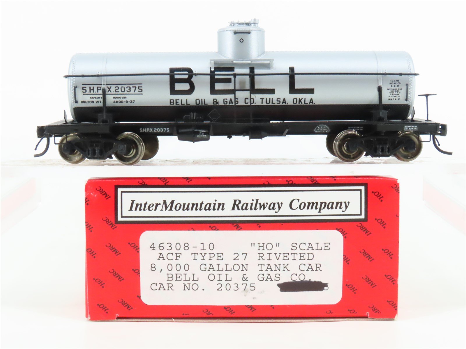 HO Scale InterMountain 46308-10 SHPX Bell Oil & Gas Single Dome Tank Car #20375