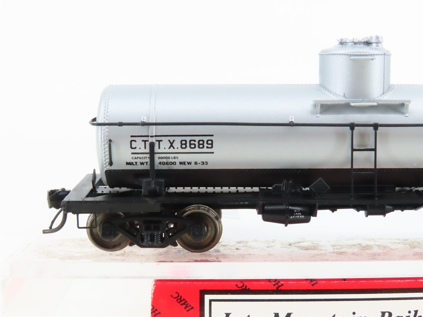 HO Scale InterMountain 46305-03 CTTX Canton Single Dome Riveted Tank Car #8689