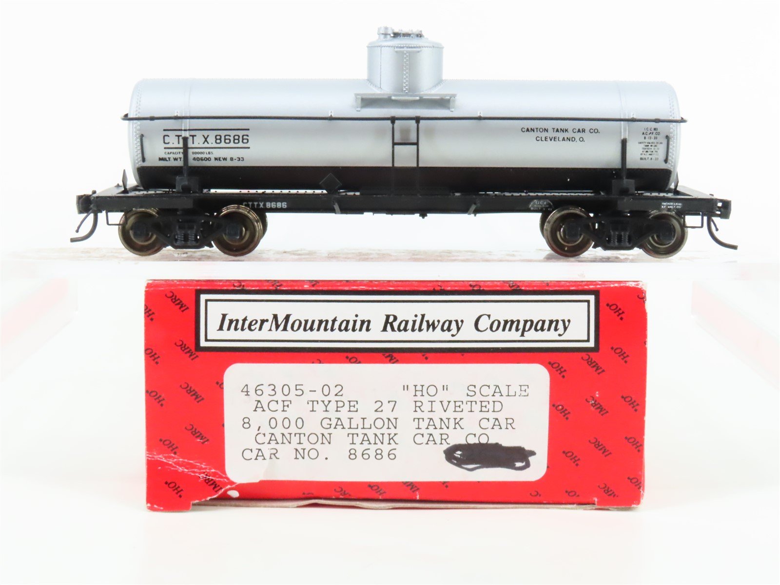 HO Scale InterMountain 46305-02 CTTX Canton Single Dome Riveted Tank Car #8686