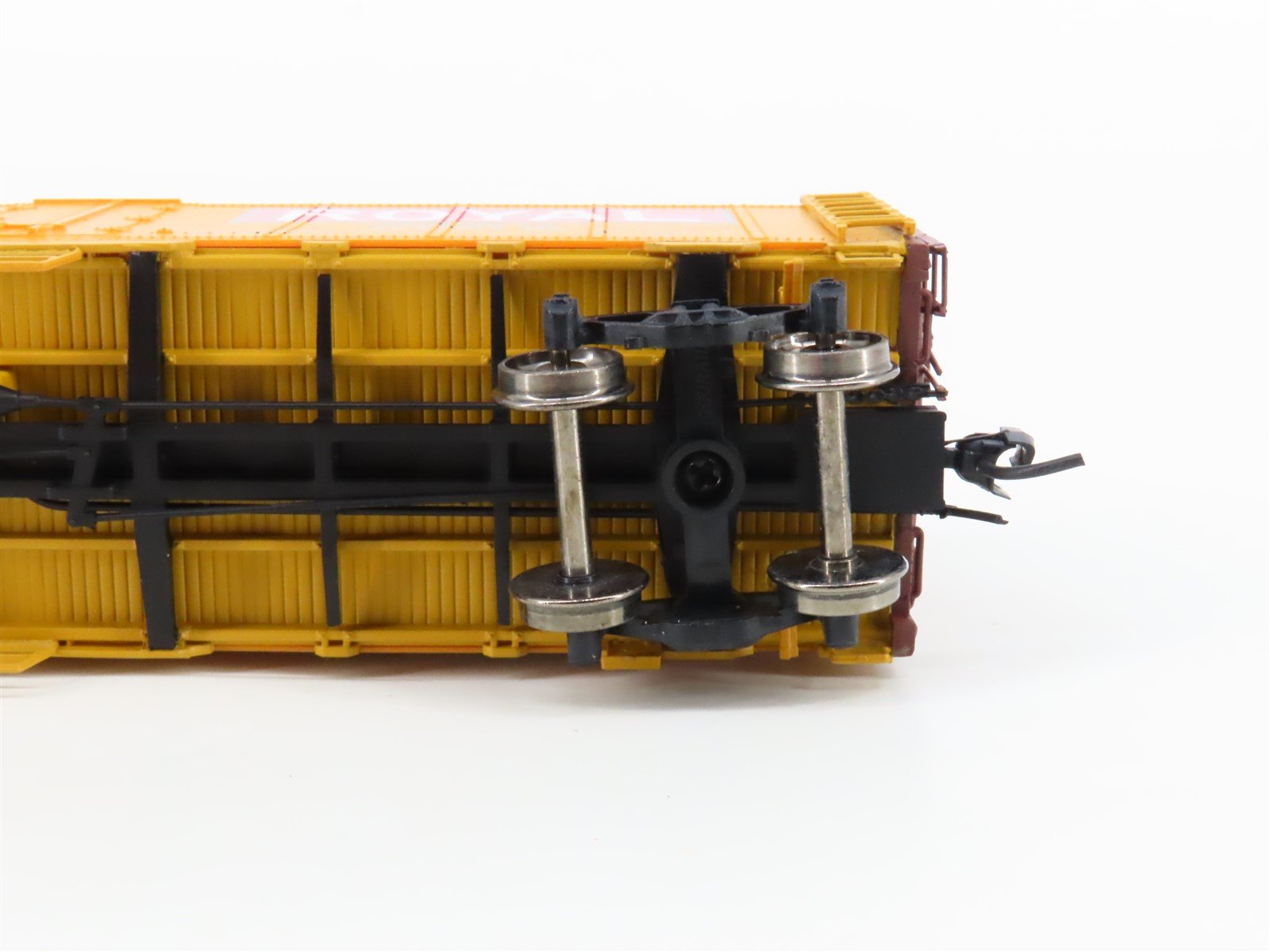 HO Scale InterMountain 45534-03 ART Royal Packing R-40-23 Steel Reefer #91375