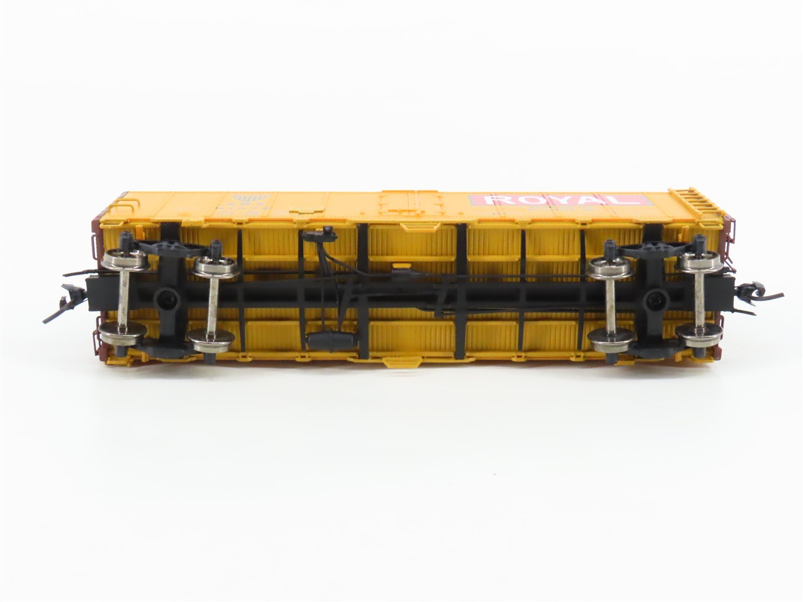 HO Scale InterMountain 45534-03 ART Royal Packing R-40-23 Steel Reefer #91375