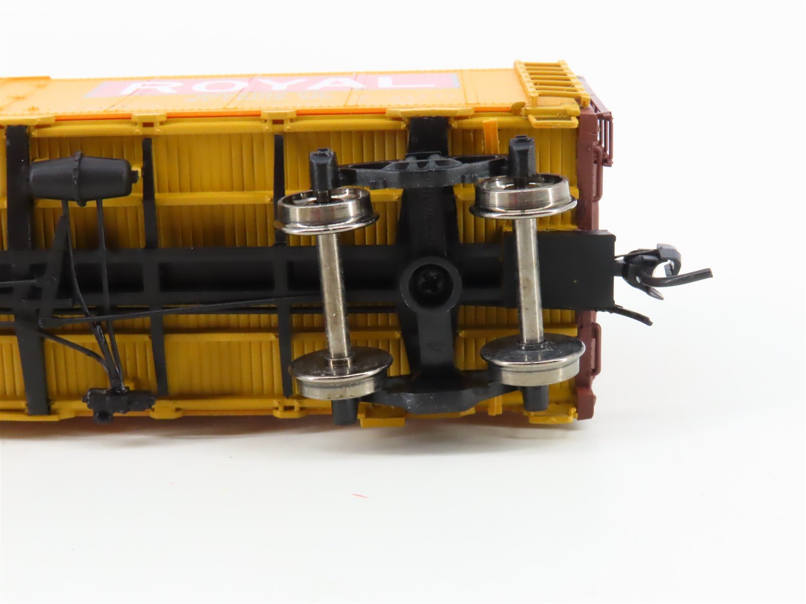 HO Scale InterMountain 45534-11 ART Royal Packing R-40-23 Steel Reefer #91653