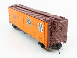 HO Scale InterMountain PFE Pacific Fruit Express R-40-10 Steel Reefer #42370