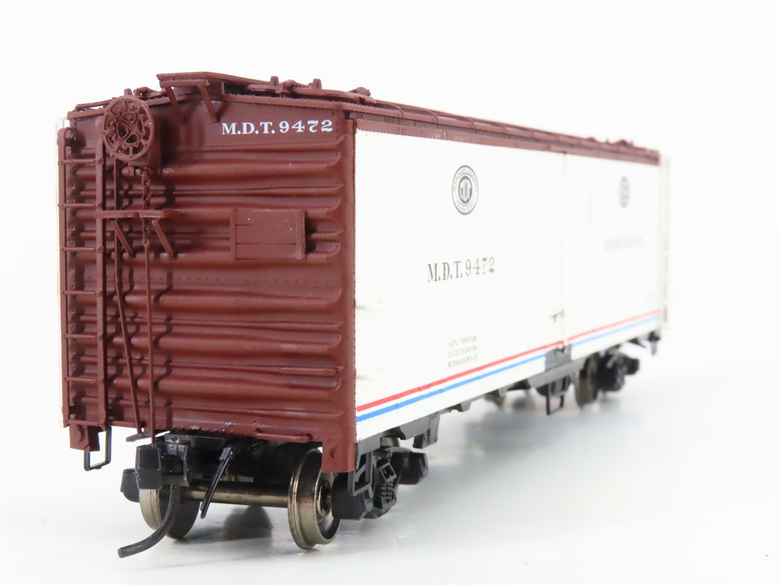 HO InterMountain 45504-35 MDT Merchants Despatch R-40-23 Steel Reefer #9472