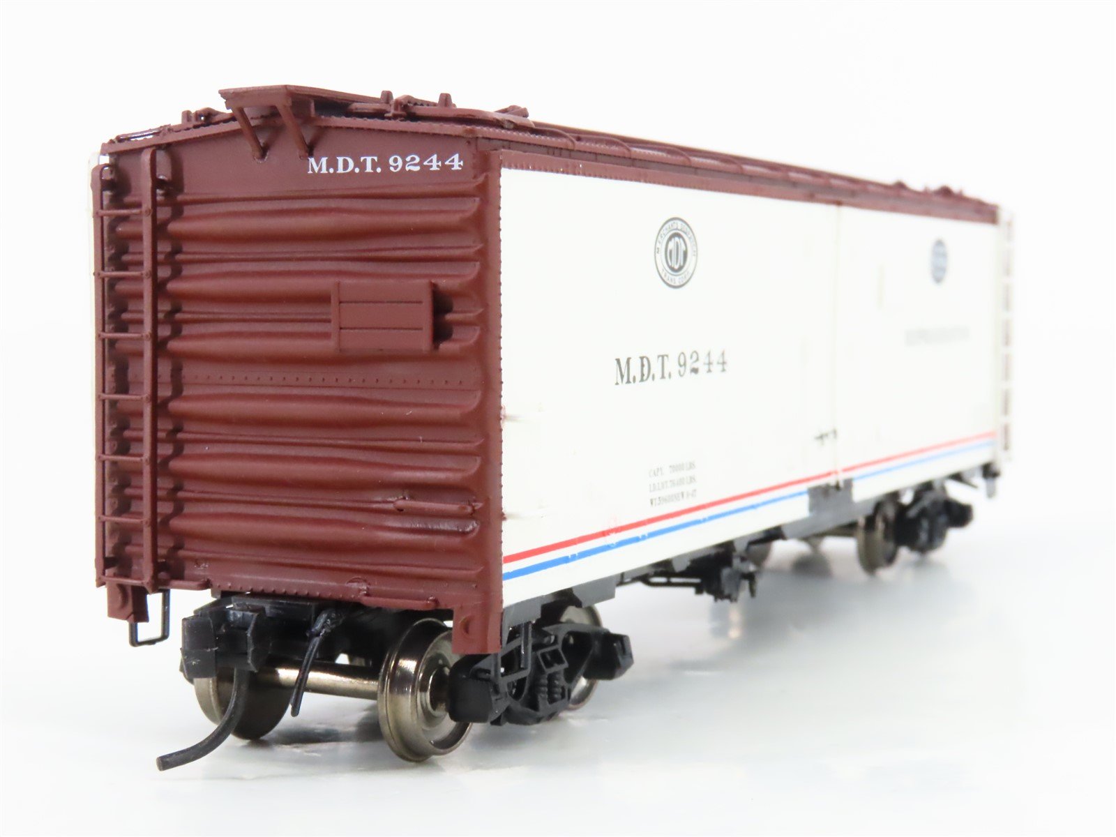 HO InterMountain 45504-30 MDT Merchants Despatch R-40-23 Steel Reefer #9244