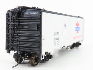 HO InterMountain 45525-06 URTX Dubuque R-40-23 Steel Ice Bunker Reefer #63432