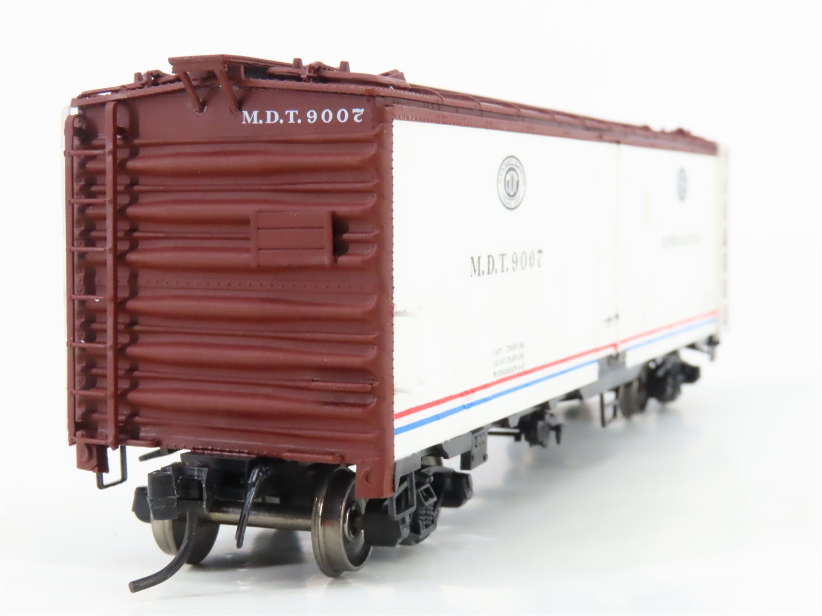 HO InterMountain 45504-25 MDT Merchants Despatch R-40-23 Steel Reefer #9007