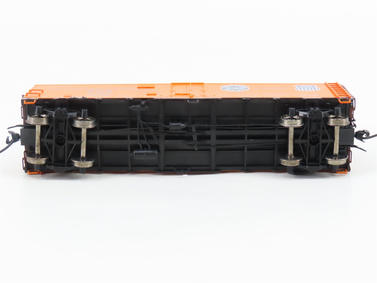 HO Scale InterMountain PFE Pacific Fruit Express R-40-10 Steel Reefer #42283