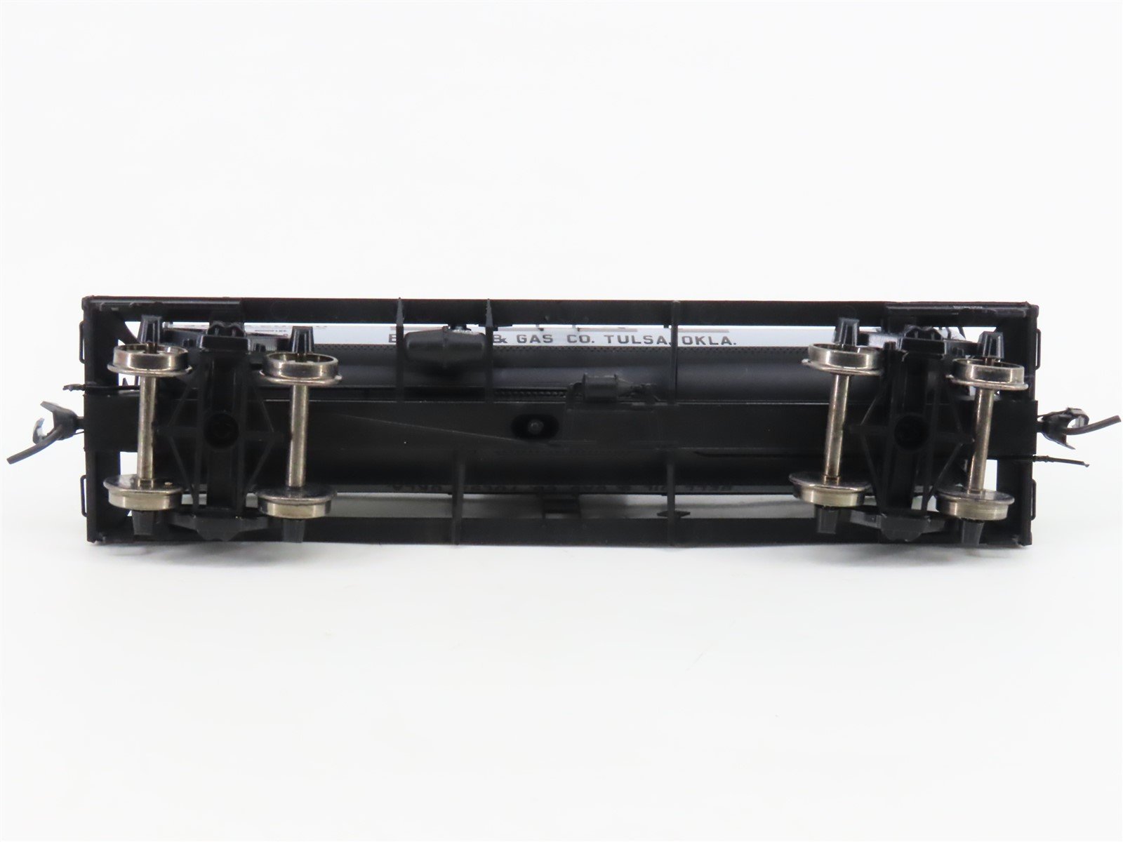 HO Scale InterMountain SHPX Bell Oil & Gas Single Dome Tank Car #20390