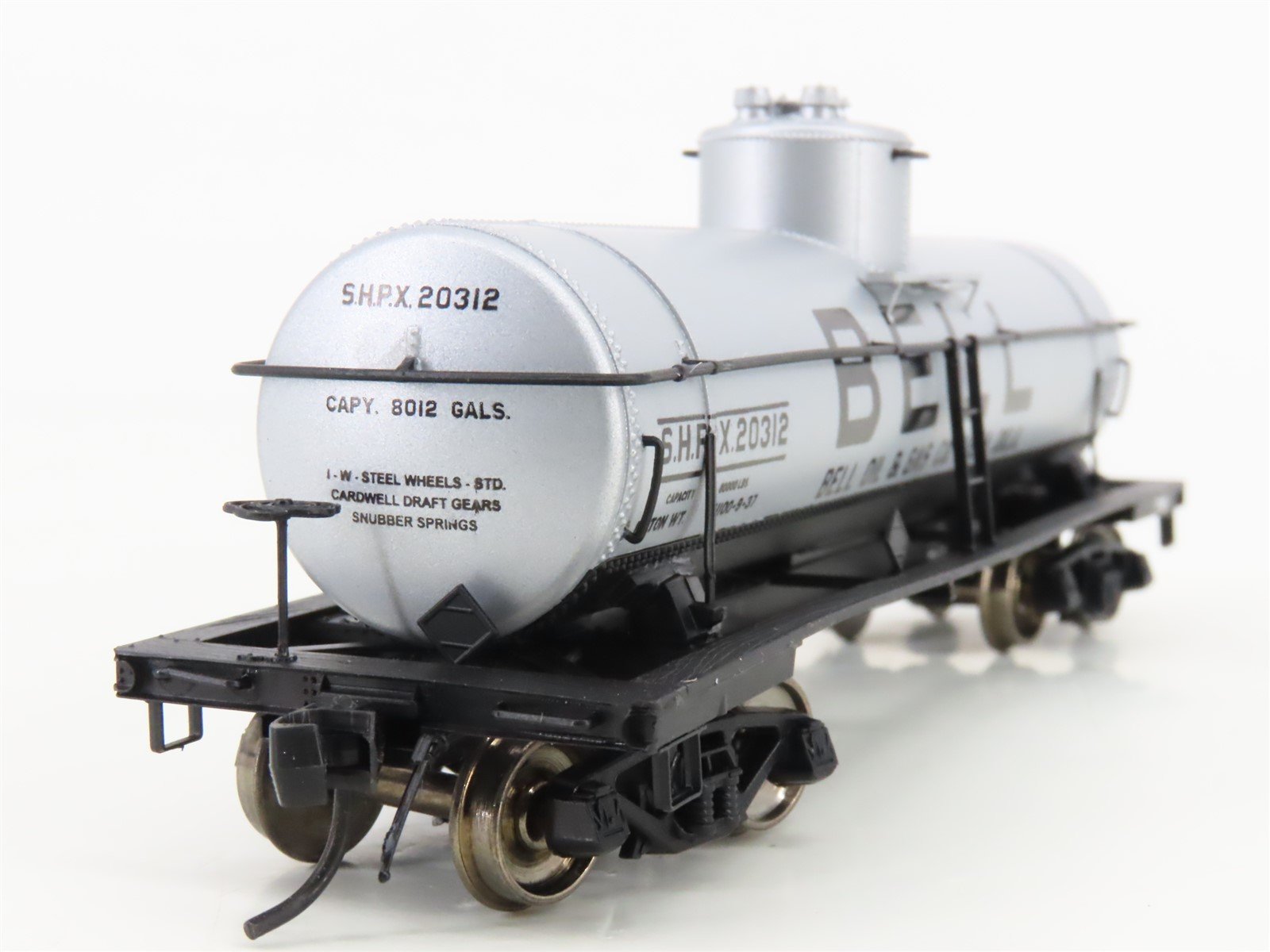 HO Scale InterMountain 46308-02 SHPX Bell Oil & Gas Single Dome Tank Car #20312