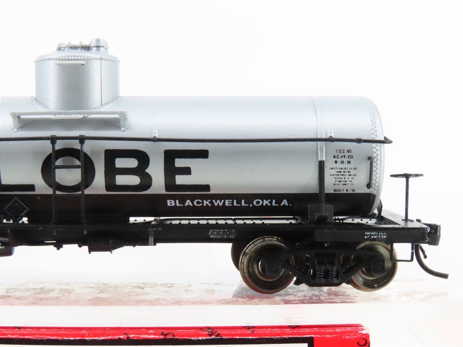 HO Scale InterMountain 46313-05 CTTX Globe Single Dome Riveted Tank Car #8438