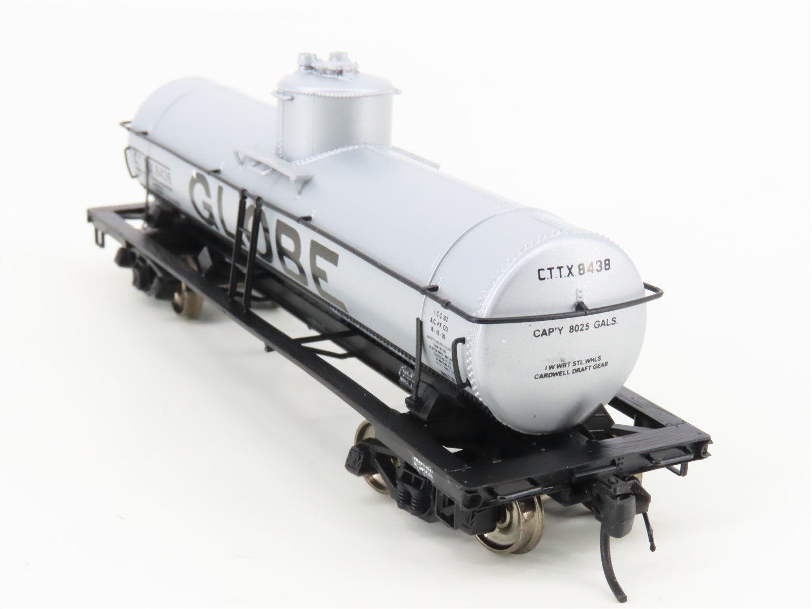 HO Scale InterMountain 46313-05 CTTX Globe Single Dome Riveted Tank Car #8438