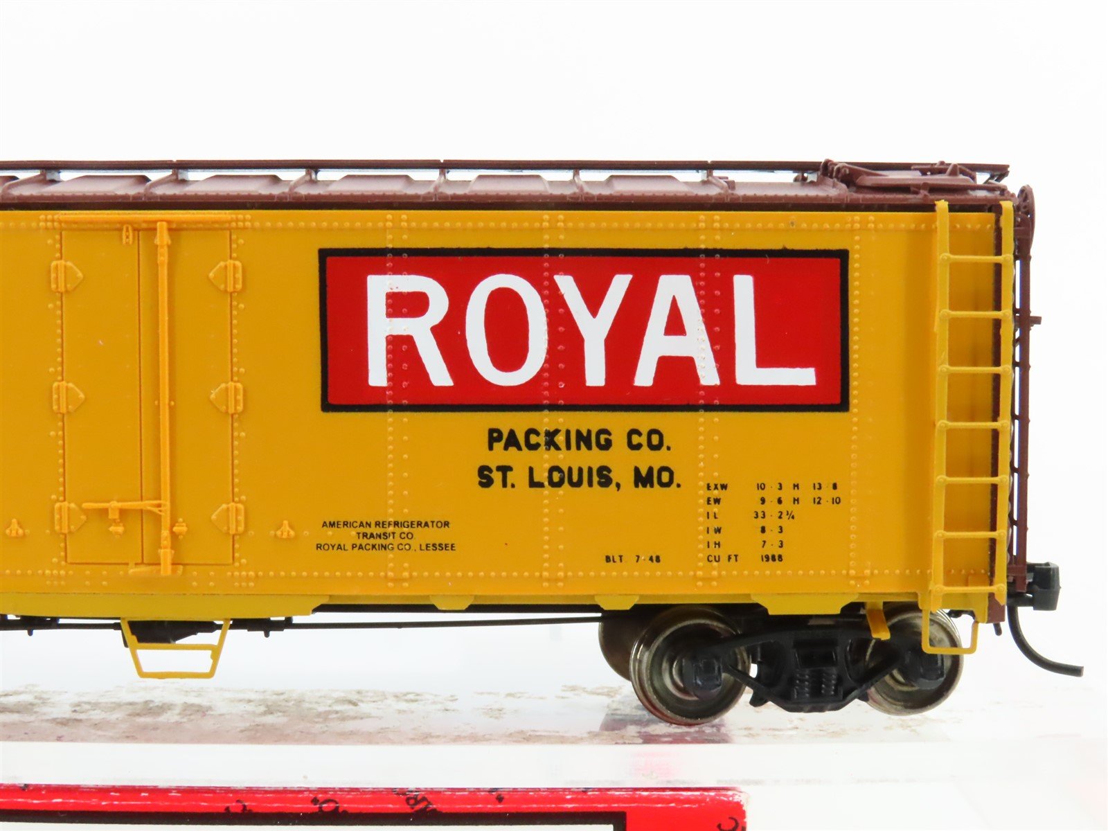 HO Scale InterMountain 45534-06 ART Royal Packing R-40-23 Steel Reefer #91492