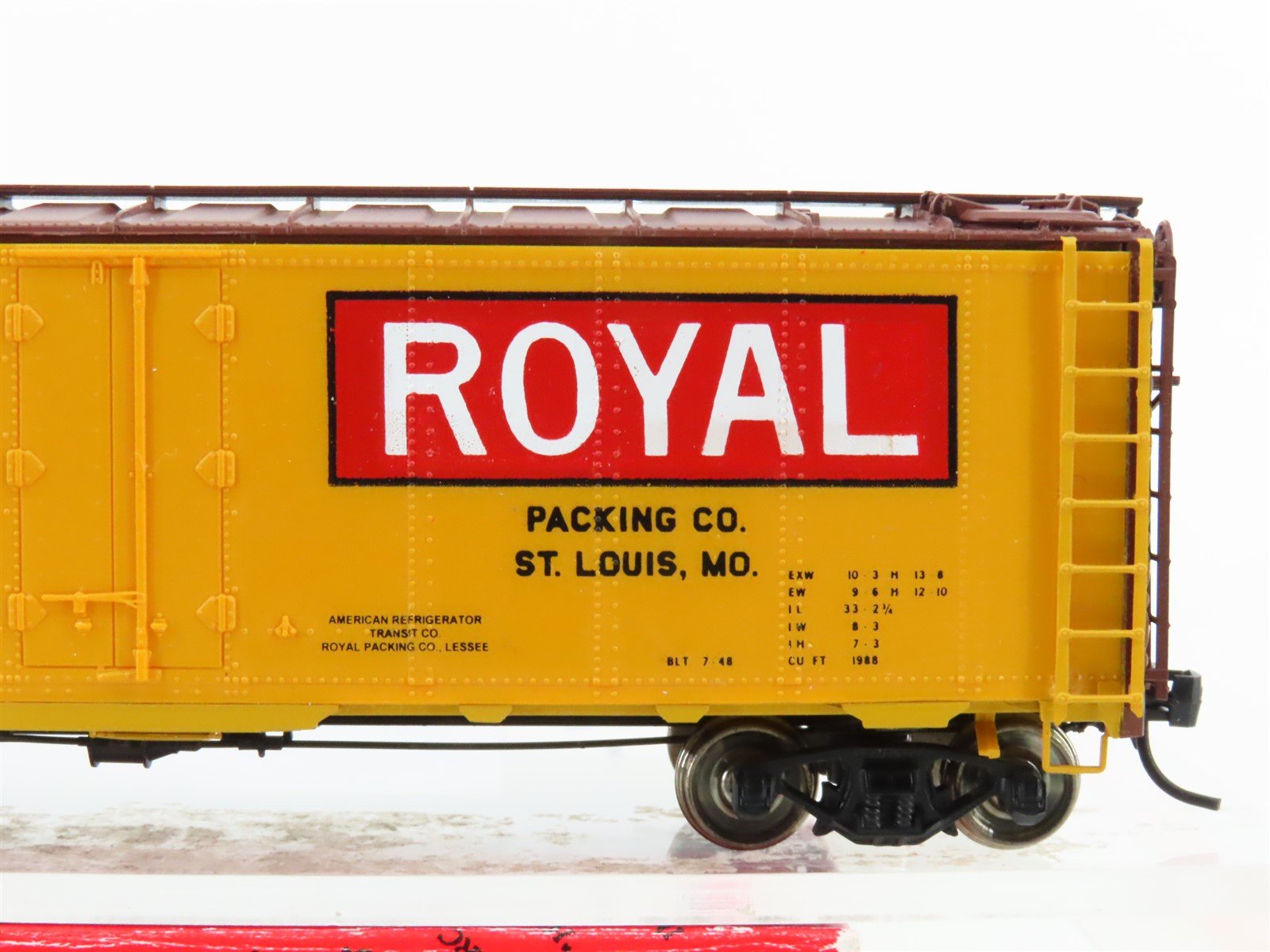 HO Scale InterMountain 45534-05 ART Royal Packing R-40-23 Steel Reefer #91486