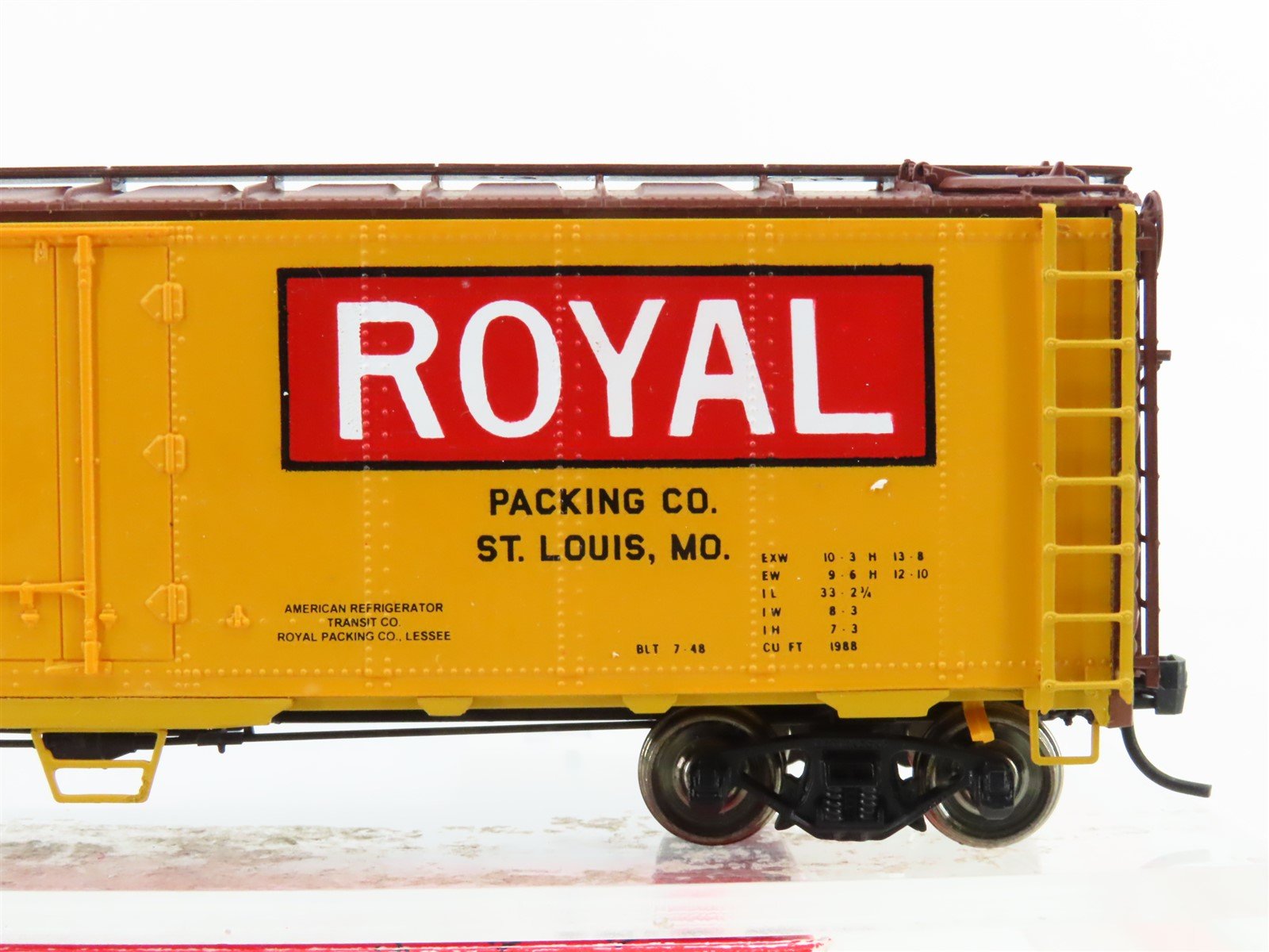 HO Scale InterMountain 45534-04 ART Royal Packing R-40-23 Steel Reefer #91434