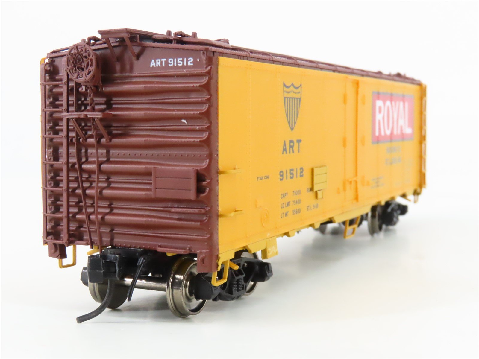 HO Scale InterMountain 45534-07 ART Royal Packing R-40-23 Steel Reefer #91512