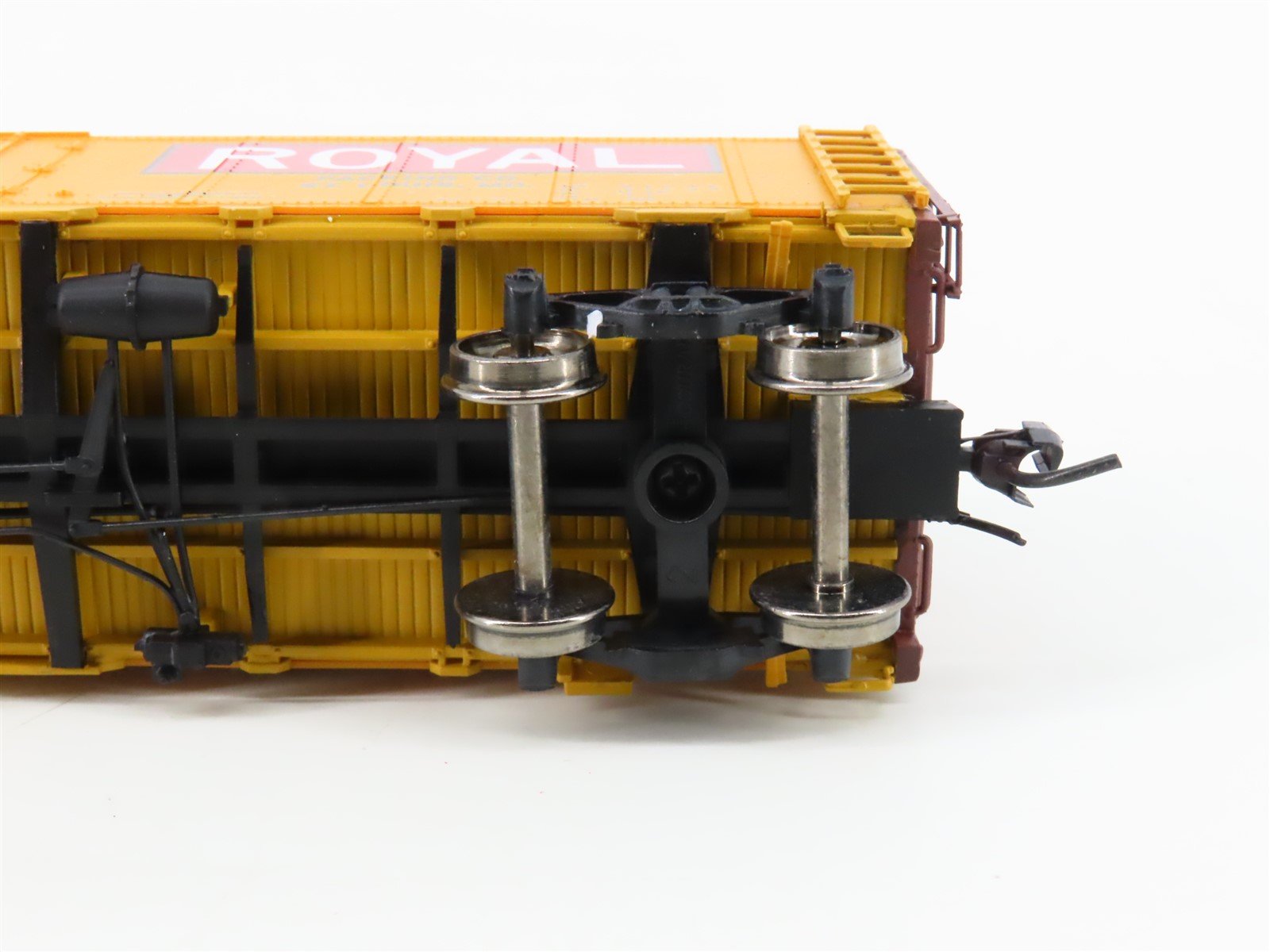 HO Scale InterMountain 45534-10 ART Royal Packing R-40-23 Steel Reefer #91628