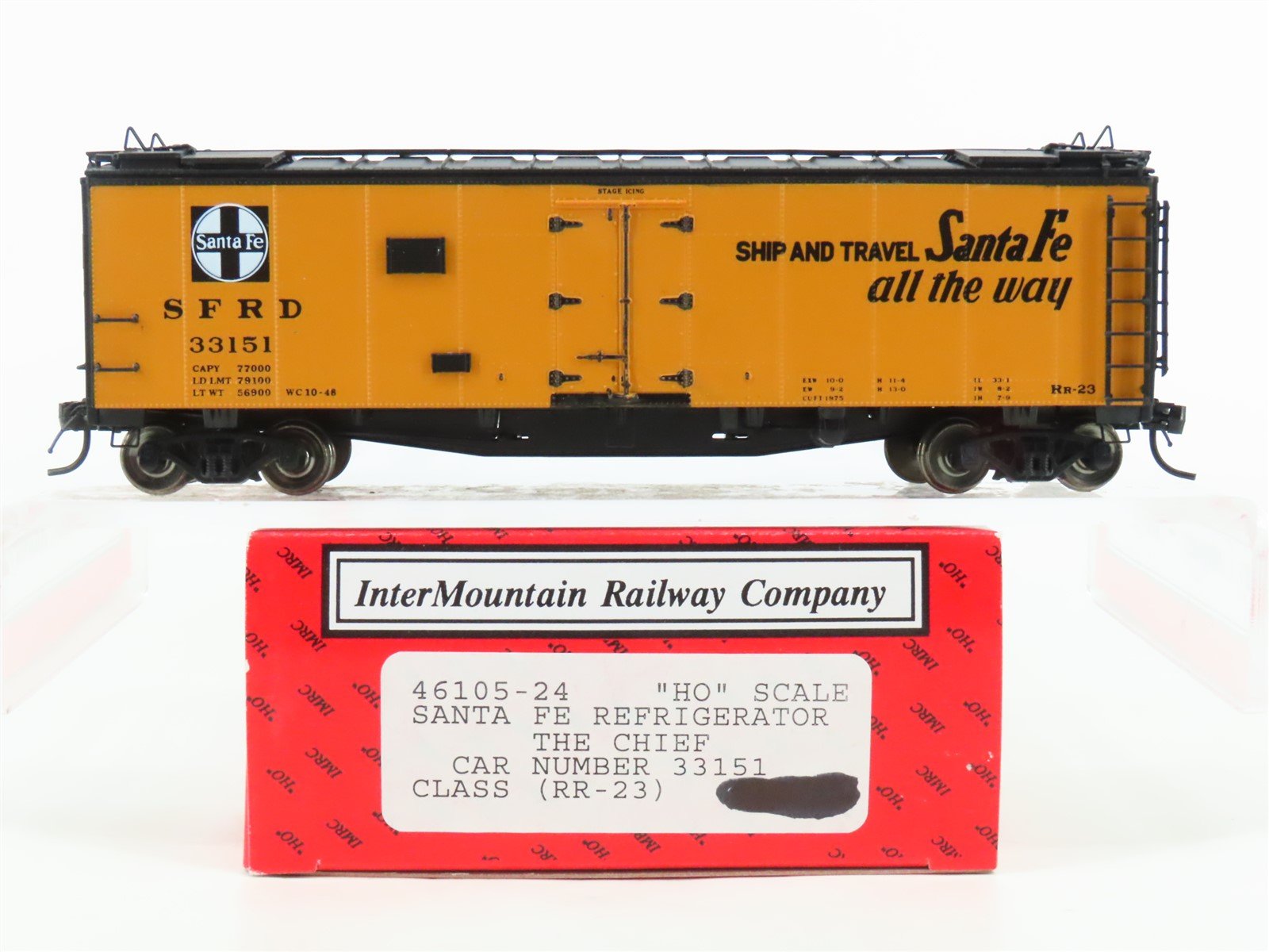 HO InterMountain 46105-24 SFRD ATSF "Chief/All the Way" 40' Steel Reefer #33151
