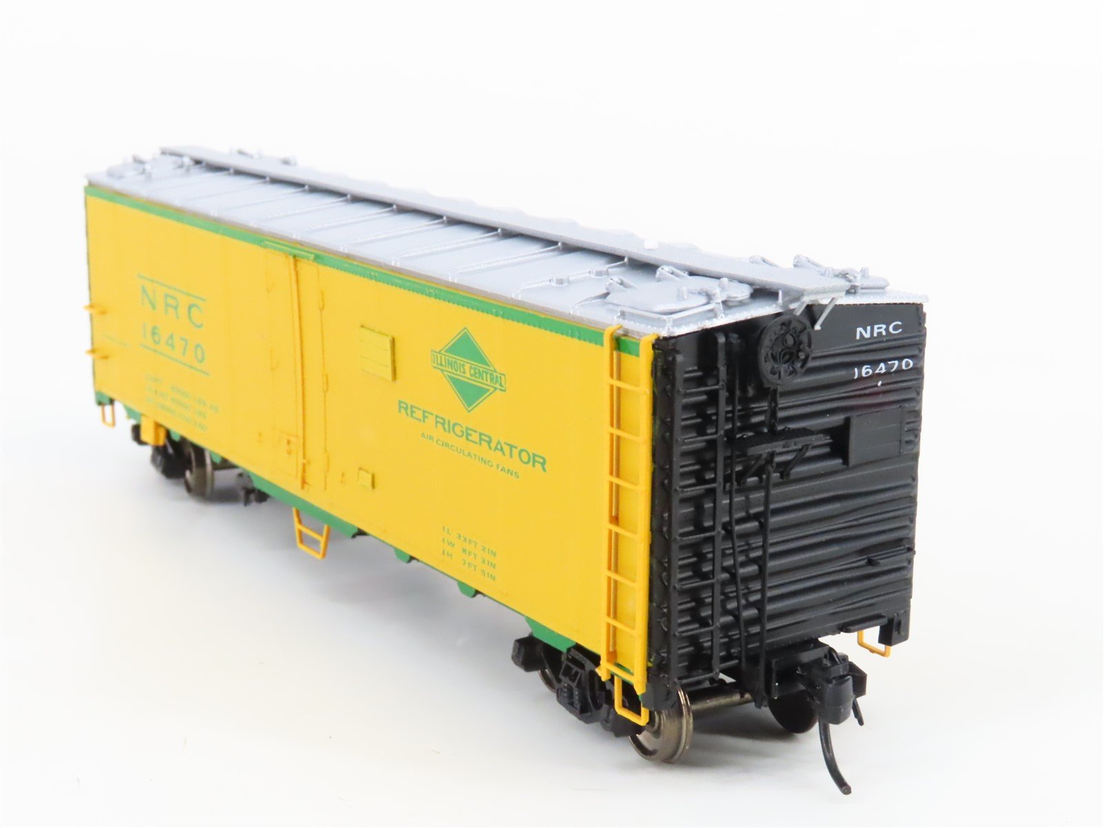 HO Scale InterMountain NRC / IC Illinois Central R-40-23 Steel Reefer #16470