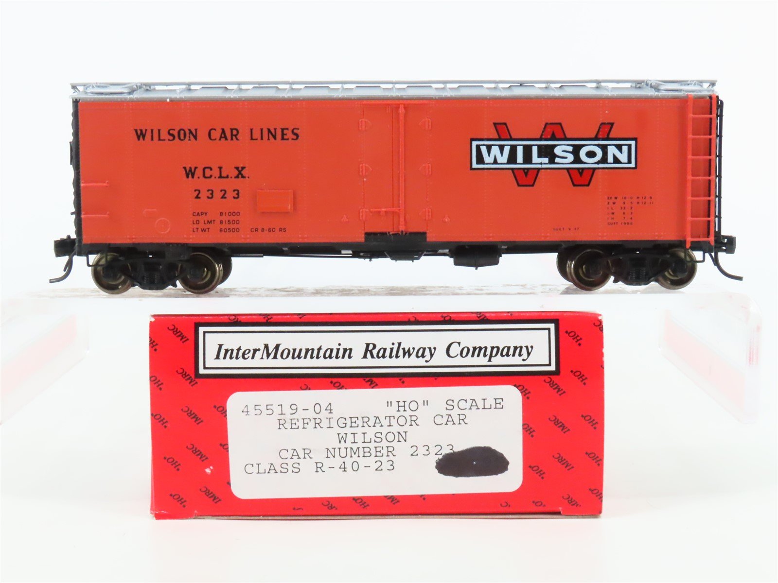 HO Scale InterMountain 45519-04 WCLX Wilson Car Lines R-40-23 Steel Reefer #2323