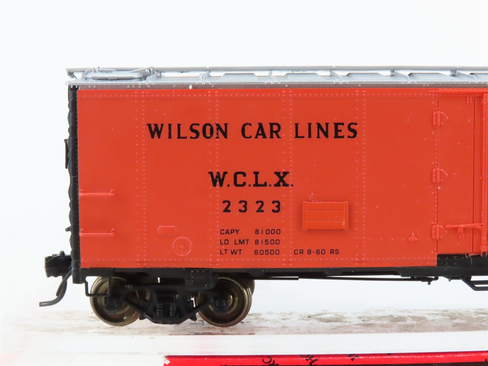 HO Scale InterMountain 45519-04 WCLX Wilson Car Lines R-40-23 Steel Reefer #2323