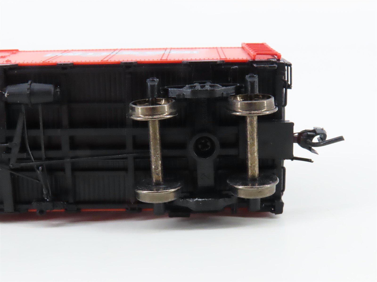 HO Scale InterMountain 45519-04 WCLX Wilson Car Lines R-40-23 Steel Reefer #2323