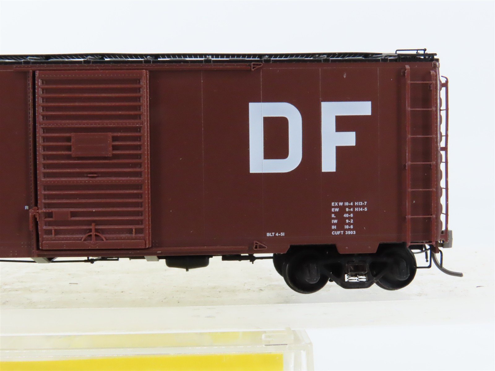 HO Scale Kadee 4022 CGW Chicago Great Western 40' PS-1 Single Door Box Car #5106