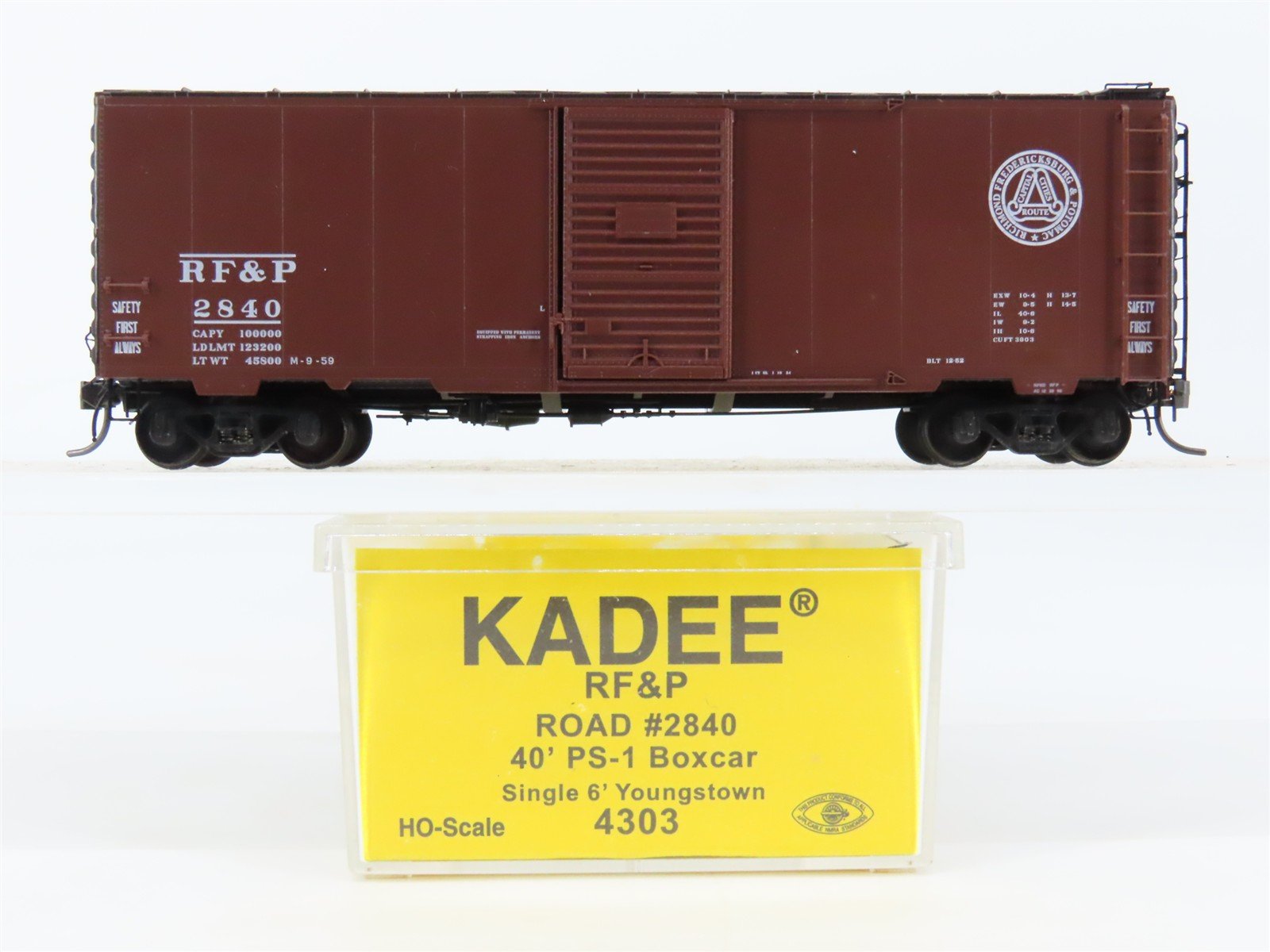 HO Scale Kadee 4303 RF&P Capital Cities Route 40' PS-1 Single Door Box Car #2840