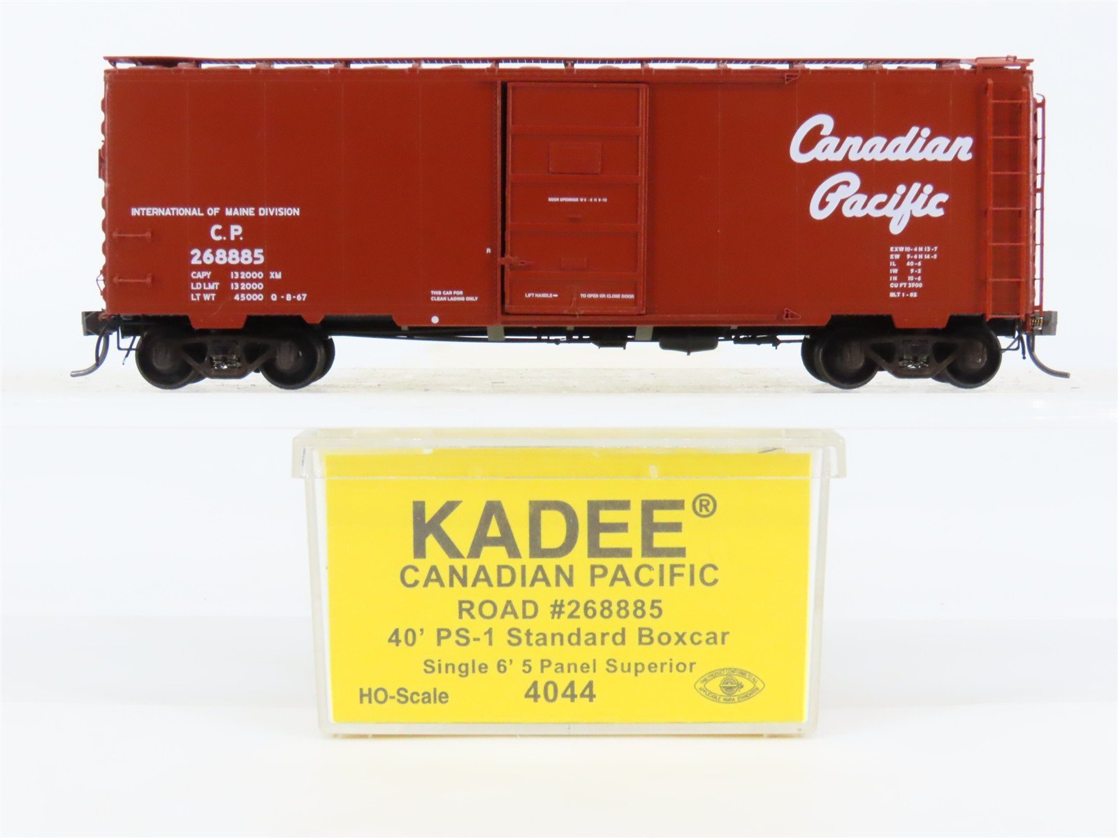 HO Scale Kadee 4044 CP Canadian Pacific "Maine Division" 40' Box Car #268885