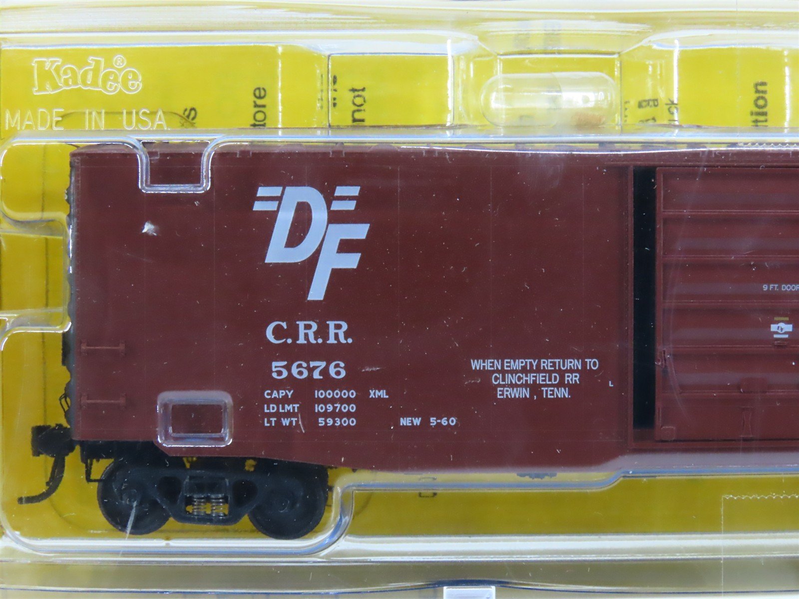 HO Scale Kadee 6101 CRR Clinchfield 50' PS-1 Single Door Box Car #5676 - SEALED