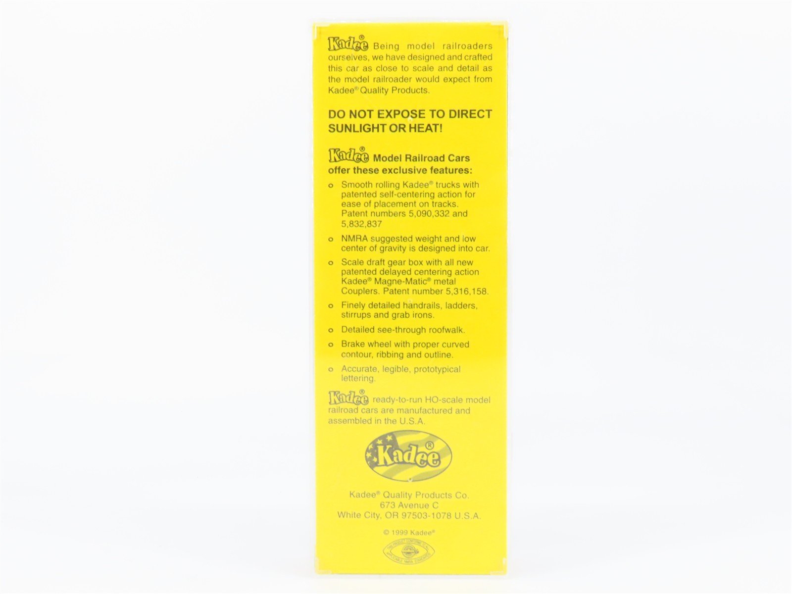 HO Scale Kadee 6101 CRR Clinchfield 50' PS-1 Single Door Box Car #5676 - SEALED